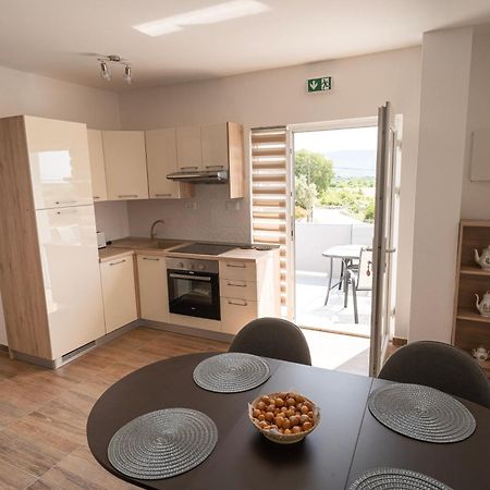 Pave&Ema Apartman Konjevrate Exterior foto